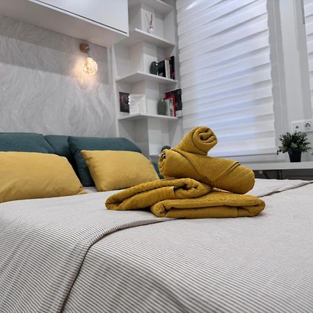 Estudio Ideal Para 2 Personas Malaga Luaran gambar