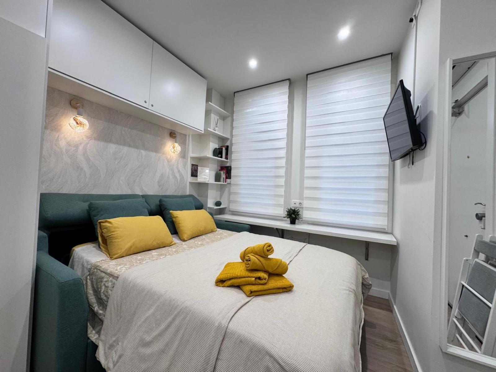 Estudio Ideal Para 2 Personas Malaga Luaran gambar